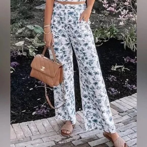 Abercrombie & Fitch Pants - Abercrombie & Fitch Linen Blend Palm Tree Print Wide Leg Beachy Trouser Pant